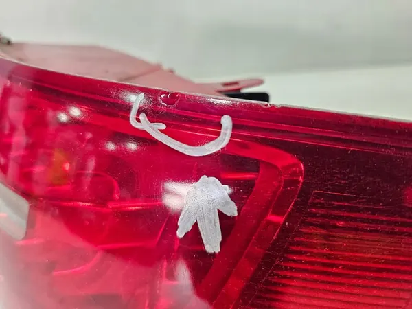 Luz trasera LED derecha Audi A6 C6 Sedan OEM 4F5945096J image 5