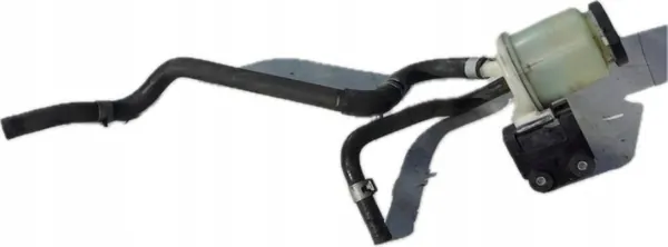 Mercedes servostyrningsbehållare OEM 4704600000 image 2