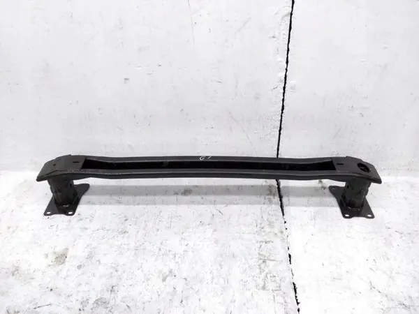 Viga parachoques trasera VW OEM 5H0807816 Golf VIII image 2