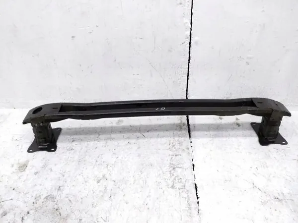 Viga parachoques trasera VW OEM 5H0807816 Golf VIII image 4