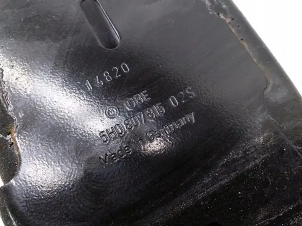 Viga parachoques trasera VW OEM 5H0807816 Golf VIII image 7