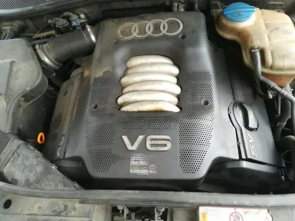 Colector de escape OEM 078253034AR Audi A6 1998 2.4L image 6