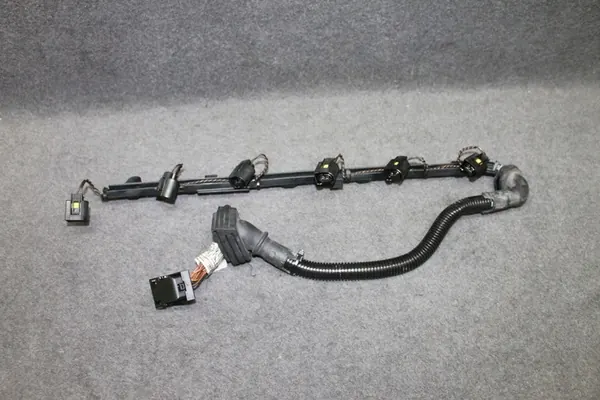 Sistema di alimentazione BMW F10 F01 E70 F15 N57D30C Iniettori Pompa image 7