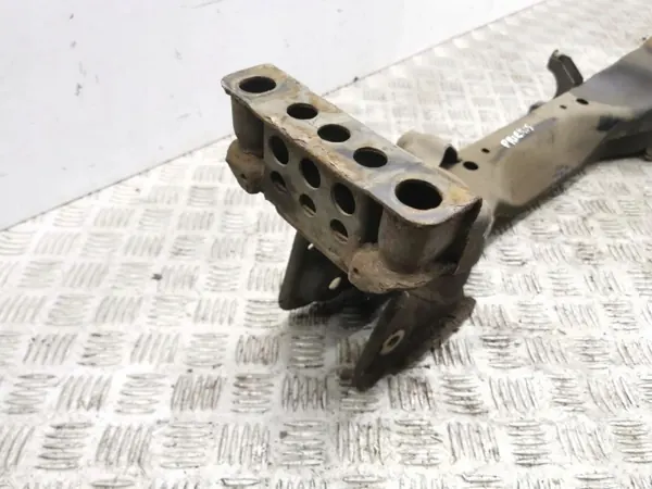 Nissan 350Z 2003 Voorste hulpframe OEM AMD176542 image 3