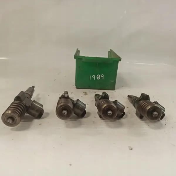 Pompe à carburant VW Touran I 2.0 TDI OEM 0414720402 image 2