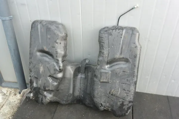 BMW F16 F15 bränsletank dieselpump 7164253 image 9