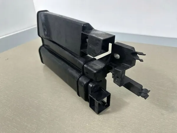 OEM 3Q0201801A Réservoir charbon actif VW Passat B8 image 6