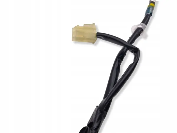 Harness de maletero Toyota GT86 OEM 81811CA020 image 6