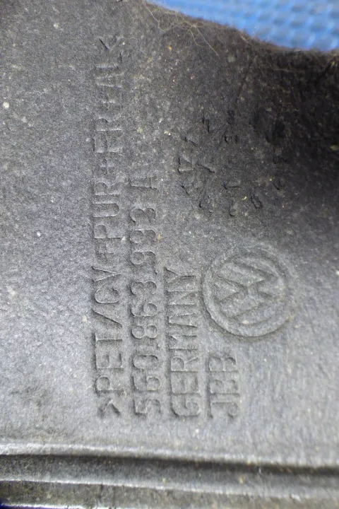 Isolamento de antepara VW OEM 5G0863993A image 3