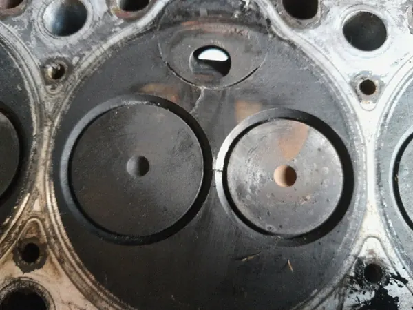 Culasse VW T4 2.4 D AAB - Pièce OEM d'occasion image 5