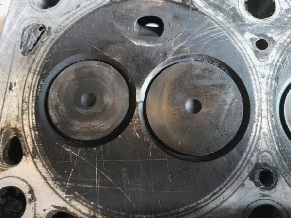 Culasse VW T4 2.4 D AAB - Pièce OEM d'occasion image 8