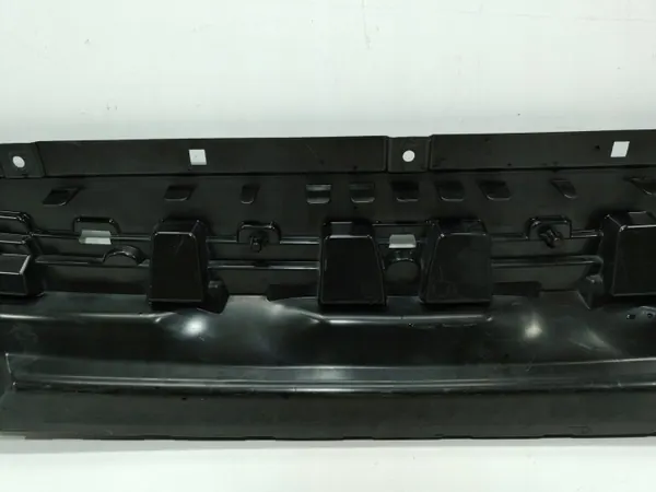 Cache pare-chocs avant Audi Q7 4M S-line OEM 4M0807611G image 9