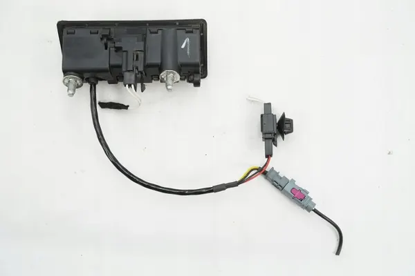 TAKAVALOKAMERA VW 3C9827566 image 4