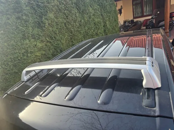 Barras de tejadilho transversais OEM 7L6860160/7L6860159 VW Touareg image 2