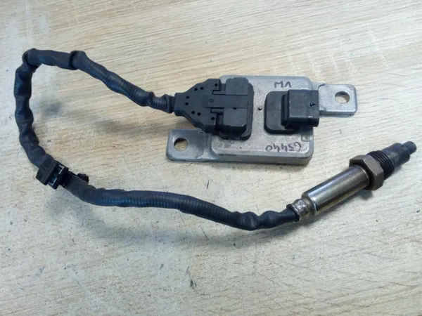 Capteur NOx OEM 059 907 807 J pour Volkswagen image 3