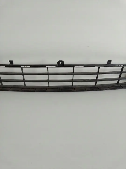 Ford Fiesta 2017 Moldura do para-choque dianteiro image 3