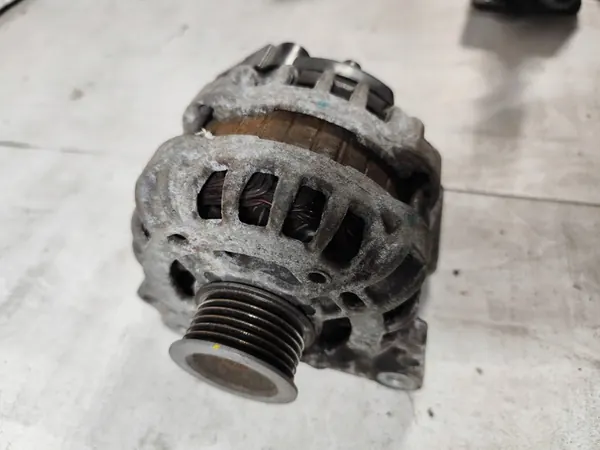 VW Up Seat Mii Skoda Citigo 1.0 MPI Vaihtovirtageneraattori OEM image 2