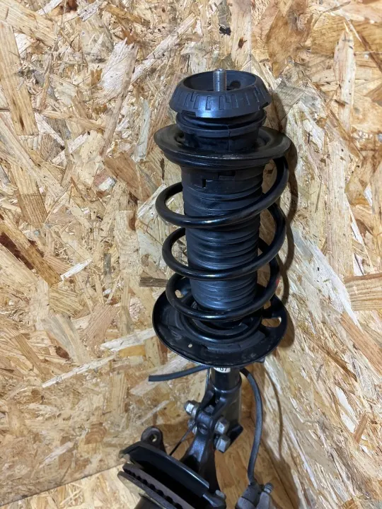 Voorrechter Schokdemper OEM 48510-0H09 Toyota Aygo X image 10