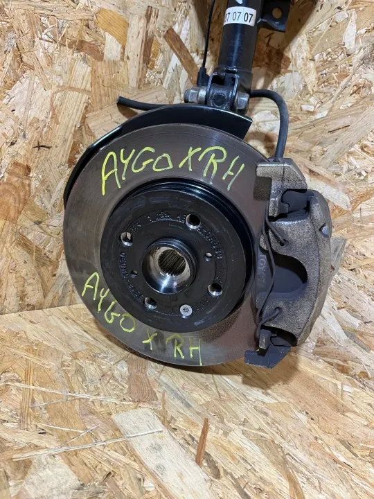 Voorrechter Schokdemper OEM 48510-0H09 Toyota Aygo X image 7