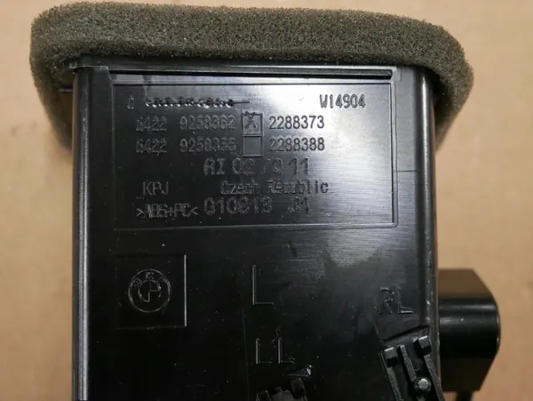 BMW E84 X1 linker console luchtrooster 9258362 image 3