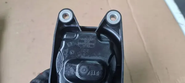 Audi S-Tronic öljypumppu OEM 0CK321281M - Käytetty image 4