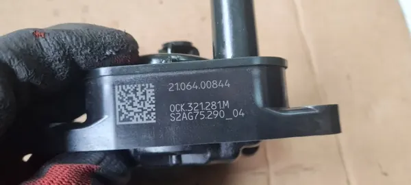 Audi S-Tronic öljypumppu OEM 0CK321281M - Käytetty image 6