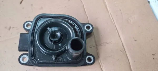 Audi S-Tronic öljypumppu OEM 0CK321281M - Käytetty image 9