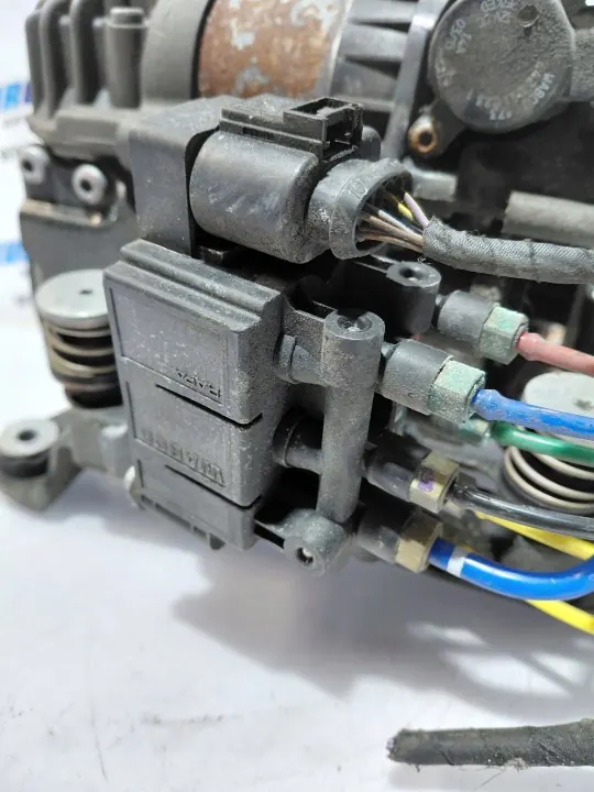 BMW 6861882 Ophanging compressor voor G11 G12 image 7