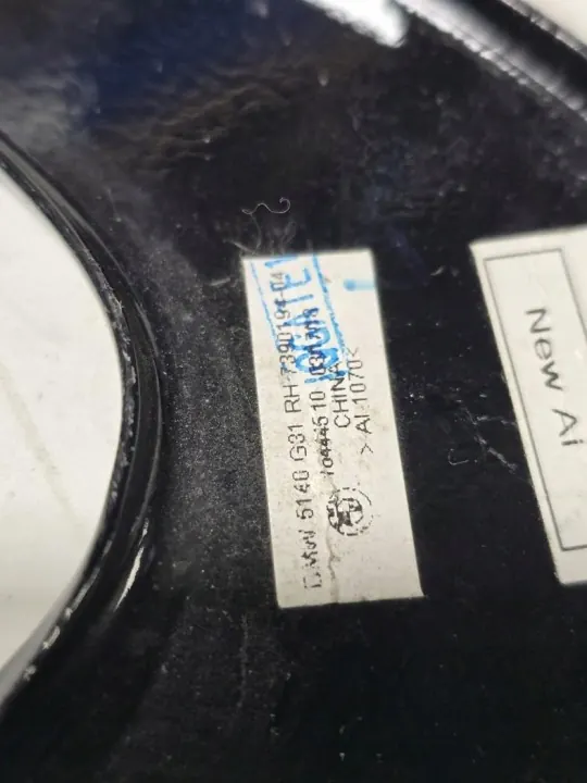 OEM 7390194 Moldura Shadowline Trasera Derecha BMW G31 image 4