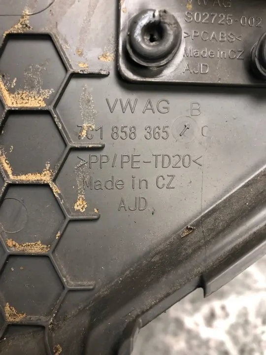 Carcasa consola inferior OEM 7C1858365B VW Crafter II image 5