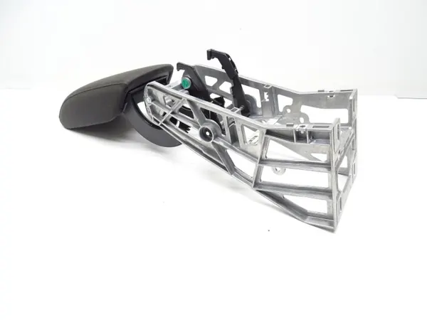 Accoudoir tunnel central OEM 8U0864283A pour Audi Q3 8U image 3