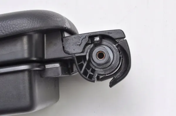 Volvo OEM 239955 Läder Armstöd för C30/S40/V50/C70 image 3