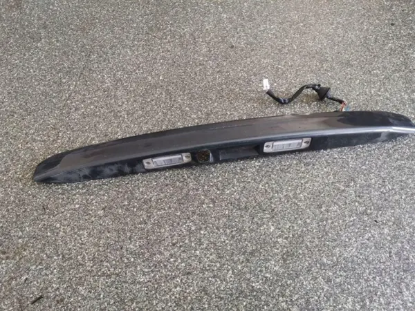 Éclairage plaque OEM 87312J9100 pour Hyundai Kona image 2