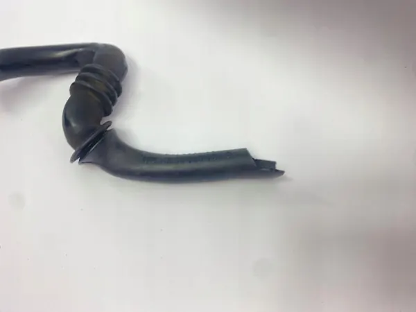 Junta porta-malas traseiro direito Mercedes W124 OEM 1248210597 image 7