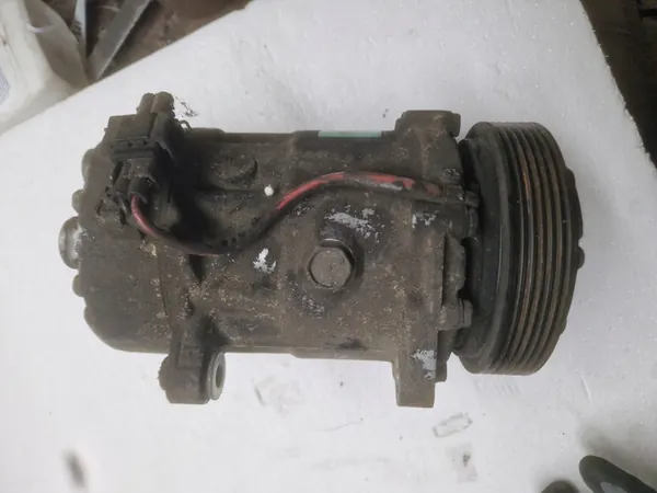 Compressore aria condizionata VW LT Transporter T5 image 4