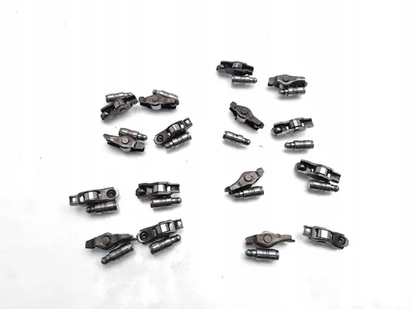 Braço de válvula Toyota Avensis 2.0 D-4D Diesel 2016 Sedan OEM 2WW image 9