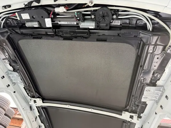 Gebruikt Panoramadak OEM A1567800129 Mercedes GLA X156 image 9