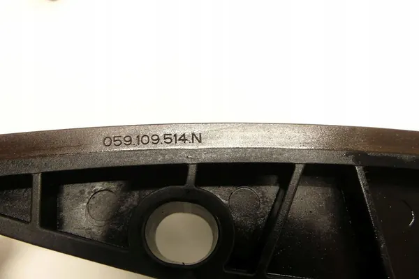 AUDI A6 C8 55 TDI Jakohihnasetti OEM 059109116G image 6