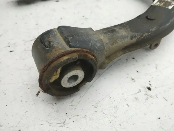 Braccio di controllo anteriore inferiore sinistro Tesla Model 3 2022 OEM image 5