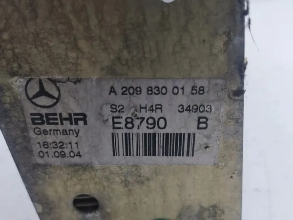 A/C Lämmitinradiaattori Mercedes-Benz C W203 2004 A2098300158 image 5