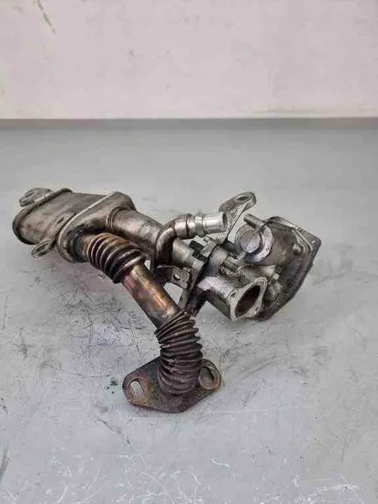 Bakfönster Spoiler MERCEDES-BENZ A (W176) 147358238R image 3