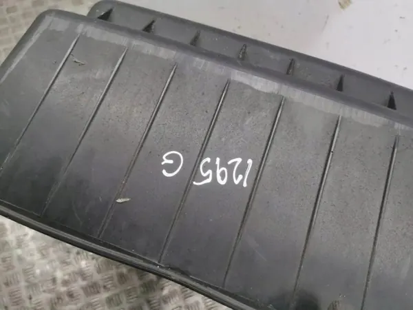 Boîtier roue de secours Maserati OEM 067895200 image 3