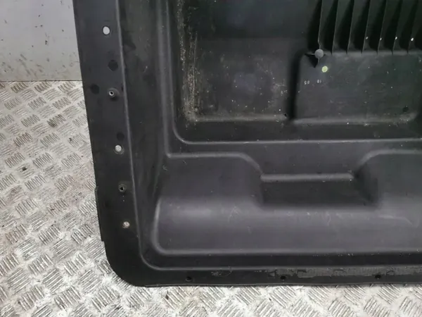 Boîtier roue de secours Maserati OEM 067895200 image 7