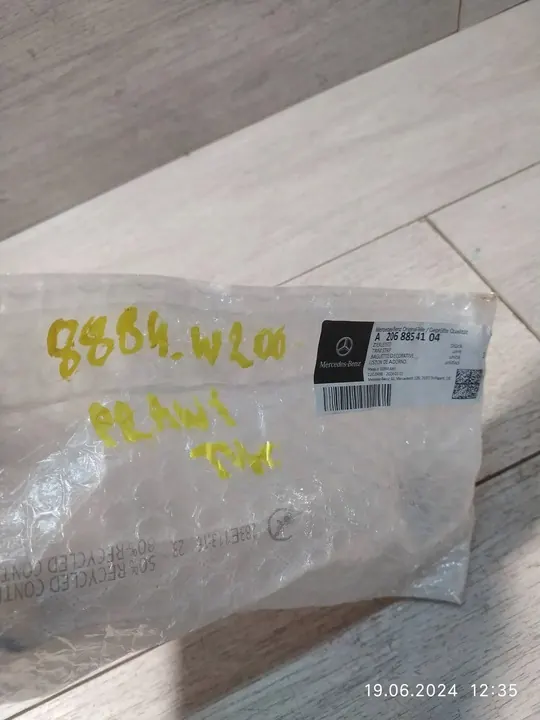 Mercedes W206 Kromlist Bak Höger A2068854104 image 5