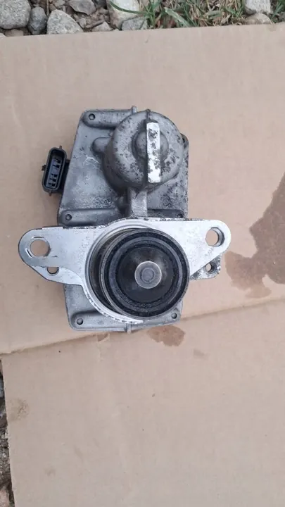 EGR-venttiili Renault Megane III 1.6 dCi OE 147109948R image 4