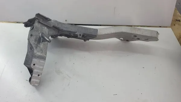 OEM 2536210700 Clip cinto dianteiro direito Mercedes image 5