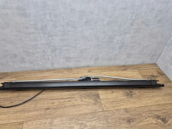 Persiana Solar Trasera BMW 5 F10 OEM 9178931 - Negra image 5