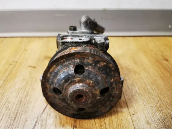 Jaguar S-Type 2.7 TDV6 Servopumpe 6R83-3A696-BC image 2