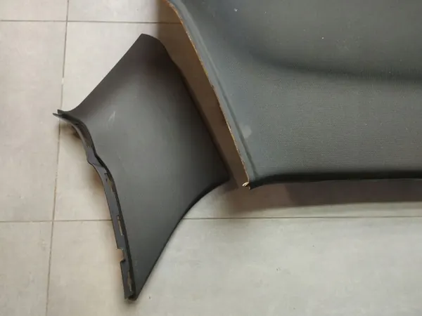 Clip de Plafonnier Audi OE d'Occasion OEM 8V3867505K image 3