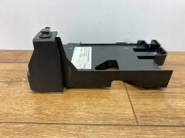 Navigointikiinnike Ford Mustang VII OEM PR3T19J201BBJP image 3